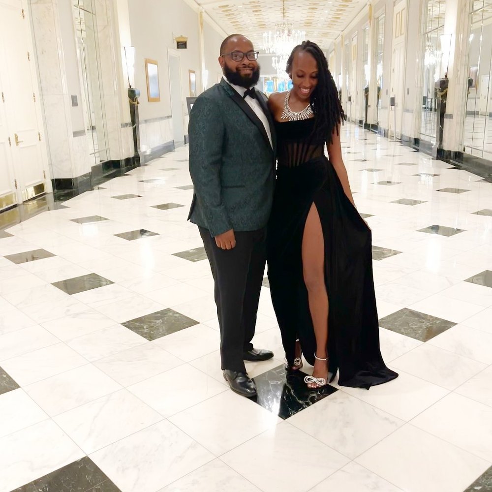 Miss Circle | Priya Black Corset Gown Draping